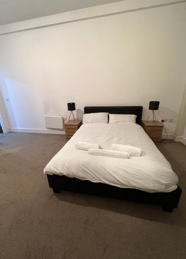 Bigkings Cosy 2 Bedroom Apartment With Free Parking In Central Manchester Exterior foto